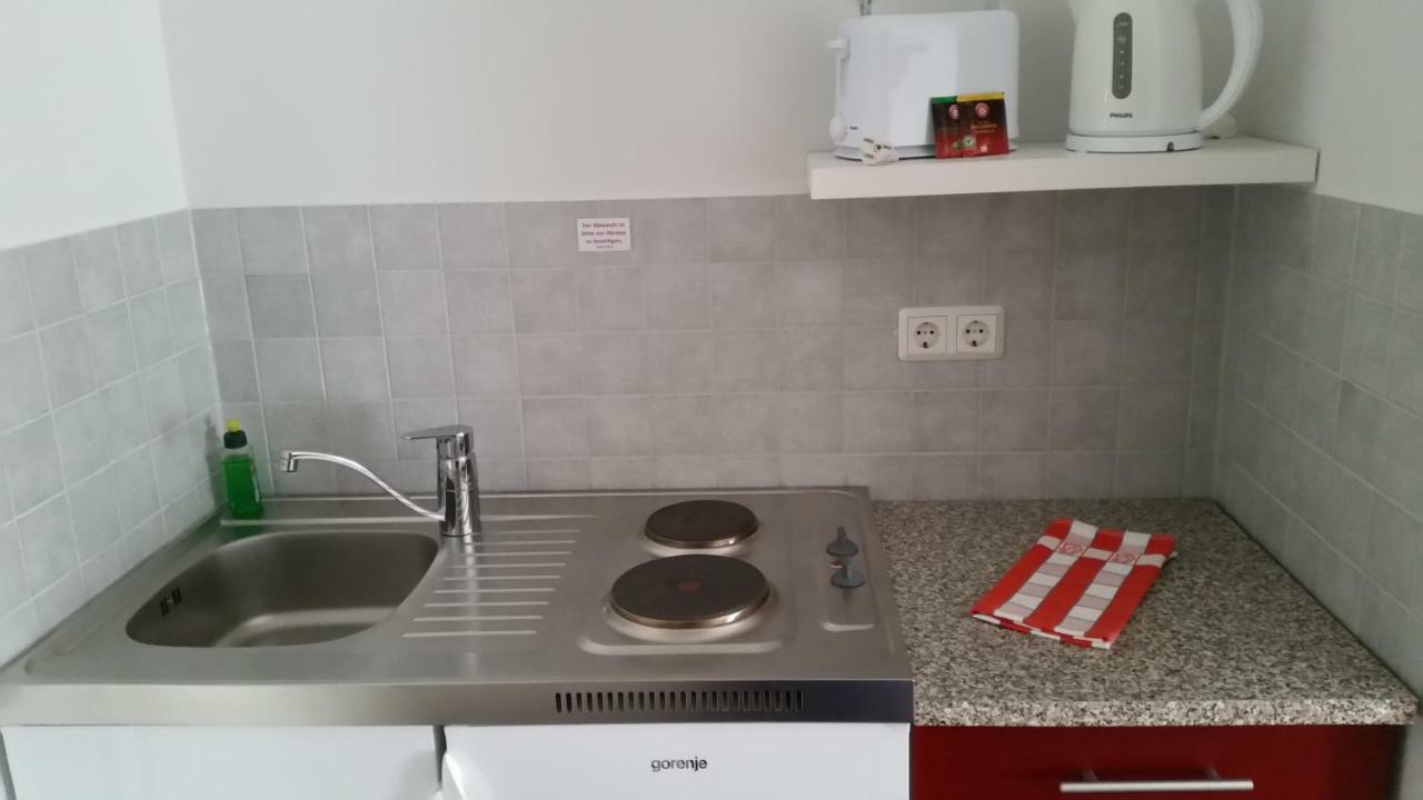 Pension Am Dorfanger Hohennauen Екстериор снимка