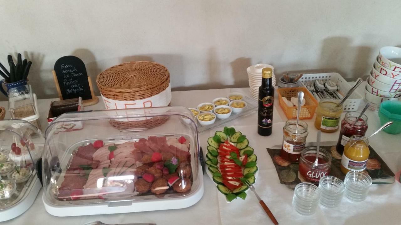 Pension Am Dorfanger Hohennauen Екстериор снимка